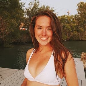 Meet your Posher, Elly